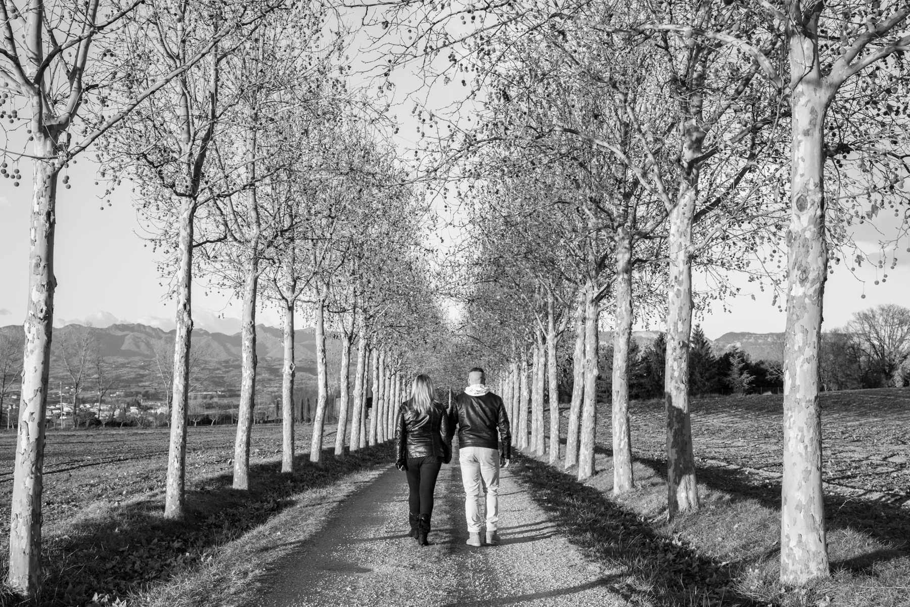 fotos de parella d'enamorats a Osona